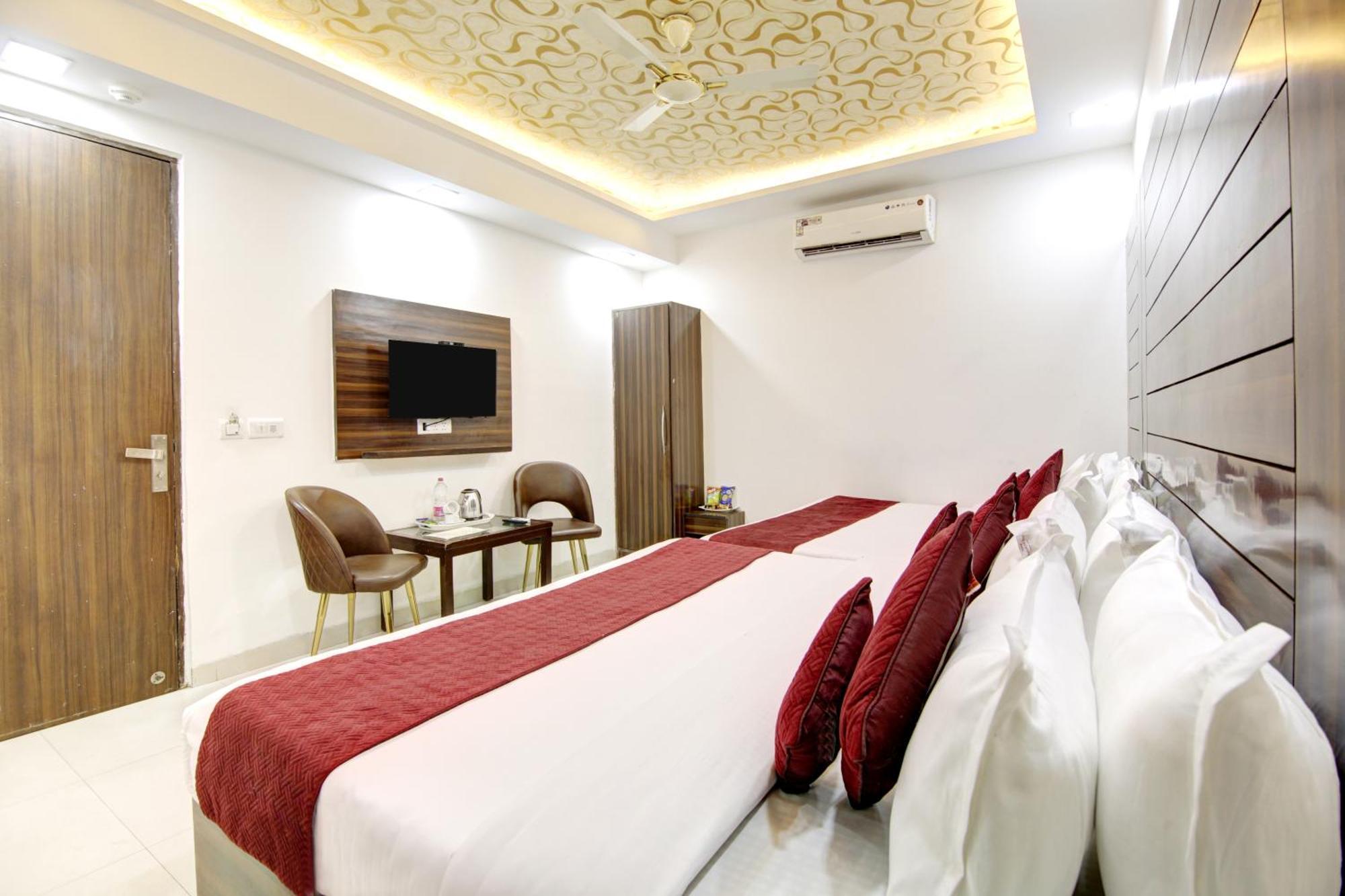 Airport Hotel Chanakya Delhi Nowe Delhi Zewnętrze zdjęcie